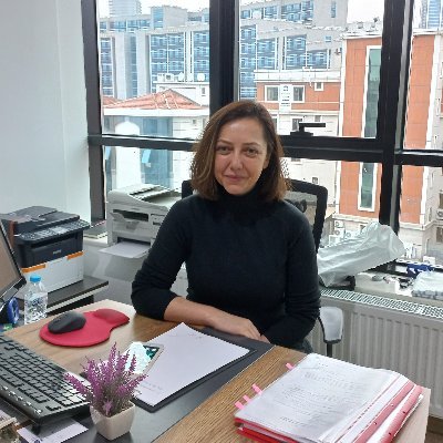 Ayşegül'ün Annesi 🍀

Avukat - Arabulucu - İstanbul Barosu Çocuk ve Kadın Hakları Merkezi Üyesi