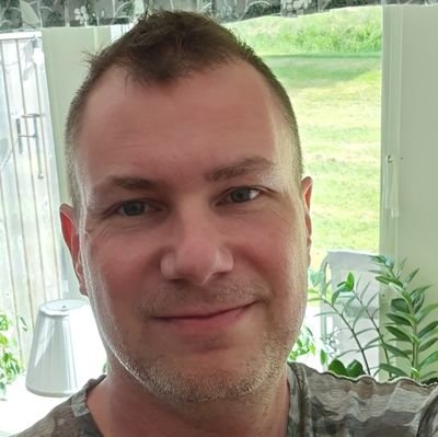 mr_tompe's profile picture. 