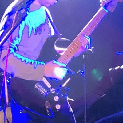 あだちと読みます | Pink Square Ave.(@PSAvenue_delcen)のギター | 楽器を作ったりもします |
(元)東工大ロッ研/(元)早稲田イオロス