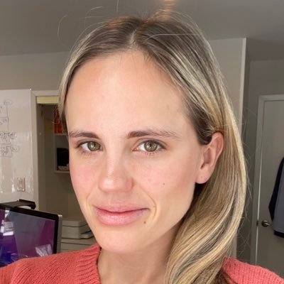 jennywalk3r's profile picture. It's all about the heart. Toronto, ON. | co-founder Dancers For Cancer https://t.co/LZz0NlG8m1 #roadtoamillion