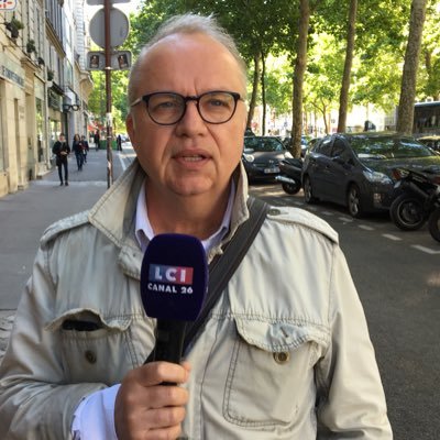 Journaliste Eco @lci depuis 1994 ex AFP ex radios Ex Elu de St Germain en laye Ex Vice-Pdt Y1 (2008/2014) Médaille 🥉 de la Défense Nationale (83/02)