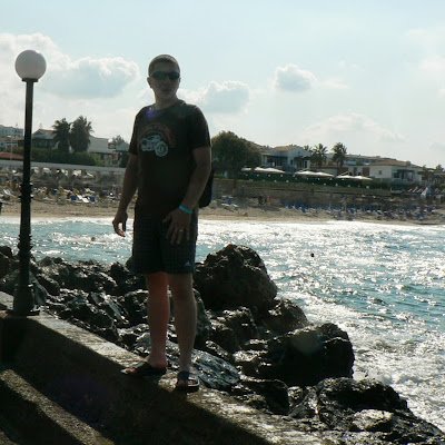 AtiZongor's profile picture. Nem gondolok semmi komolyra!