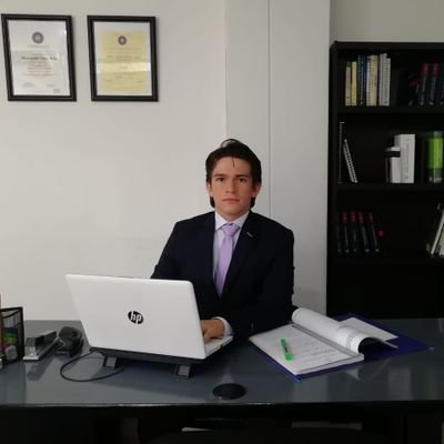 Abogado. Creo en el Acvaísmo. Hincha del @realmadrid.
IG: https://t.co/nGLXTyPzYd
FB: https://t.co/blyVStEUpj