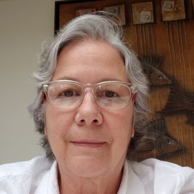 diazdebailey's profile picture. Mamá, Abuela,Educadora, Cristiana y Pacifista