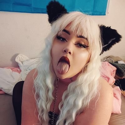 BBW Babe - Love Petplay 🦊
Findom Acc @GoettinMell