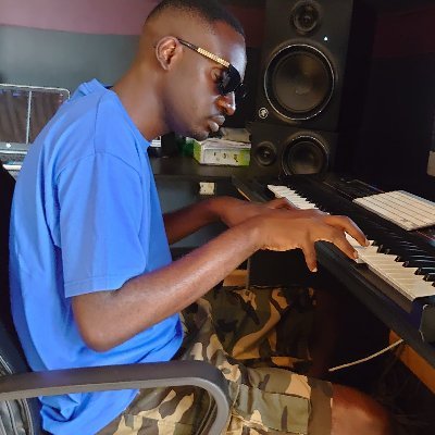 International Music Producer 🎹🌍
🎶 Credits Bun B, Grafh,Big Krit, K-rino 

🎧 Check out beats here
Check Out The Beats

https://t.co/KvidzQAe0d