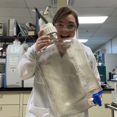 Second year graduate student at @URochesterChem in the Partridge Group! The College of New Jersey alumni 👩🏻‍🔬 (she/her/hers)