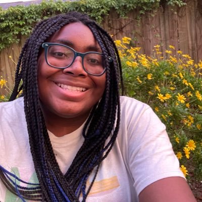 Side account for @anipwrites! Honestly just here to vibe and not look like a dork in the professional sphere. 22, BiroAce, Black, and vibing 😚✌🏾