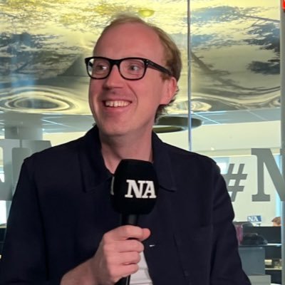 Sportjournalist på NA. I övrigt har jag inga kommentarer.