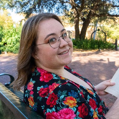 PubLib Staff, soon-to-be Children's Librarian ■ BLM, #StopAsianHate ■ they/them/she/her, 29 ■ Looking to network with other library folks!