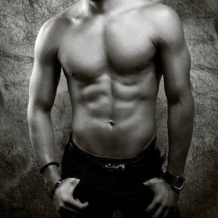 The_Sweet6's profile picture. kama huwezi nitoa soko, nitoe kutu