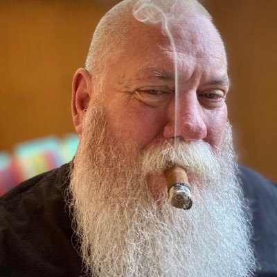 bigdogdgl's profile picture. just me being me