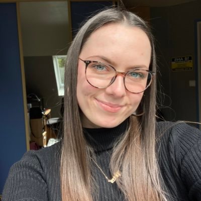 20y💁🏻♀️ Aide soignante👩🏻⚕️ Networkeuse😇 Animatrice👧🏻👦🏻