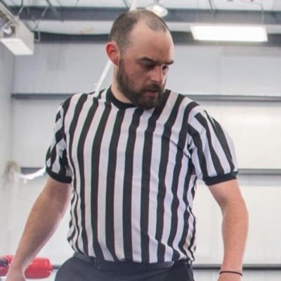 Referee for independent wrestling primarily in Upper Midwest. DND enthusiast.