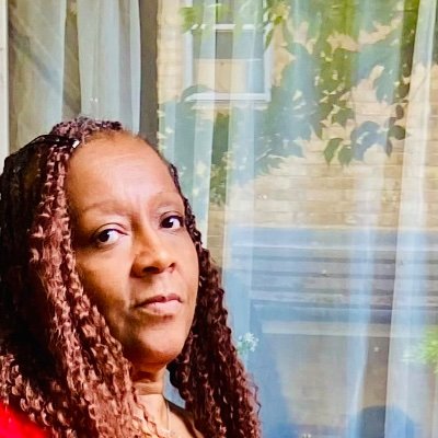 myrnapaul's profile picture. am a watercolour artist and jazz singer my https://t.co/CYLQJNy6Ek to listen to my jazz music