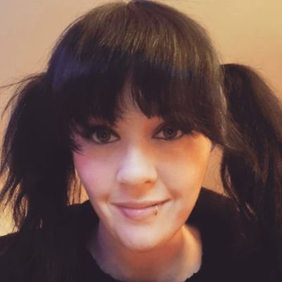 ItsKellyLydon's profile picture. 🏳️‍🌈
tweets are my own