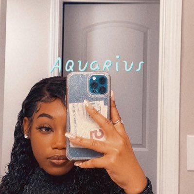 daymekiaaaa's profile picture. 23 years wiser. 🦋 Proverbs 31: 25 🌻