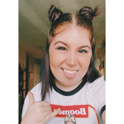 daniellllee_b's profile picture. set your ego to the side and just get the fuck over it / 28 / UWO & Humber Alumni