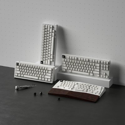 Manbasnake__Q's profile picture. 