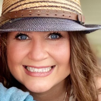 T_OHara620's profile picture. Aspiring hermit, Mama, Catholic, Pediatric RN, foodie, sourdough baker, reader, knitter, proud American🇺🇸 Yankees ⚾️ #MAGA #IAmCharlieKirk ❤️❤️❤️❤️❤️❤️❤️