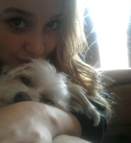 sashax_x's profile picture. msn; just ask x.