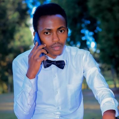 VydanzMugo's profile picture. https://t.co/tYpyw6gsC3

Recording Artist, Song Writer.. Perfomer;

Graphic Designer;#graphidanz

Professional Skater#Inline skating;

Economist.