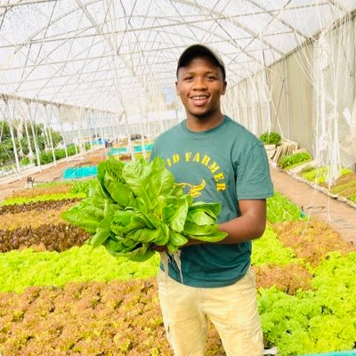 NelsonMandelaUniversity.Mech engineering/Agric management Entrepreneur. Mixed farming|Agripreneur|Humanbeing .🇿🇦