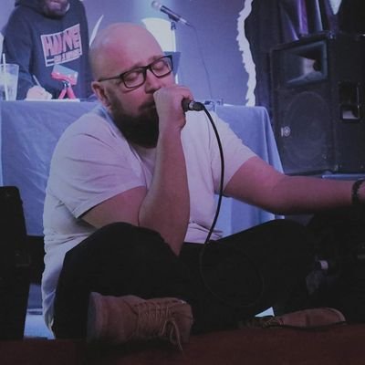 'Bridge City Underdog' out NOW. Featuring Ghettosocks, Rel McCoy, The Mighty Rhino, and Bex.
Hit the link!
He/Him. I'm Orson Welles in Jordan 12s.