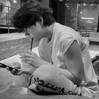 َNo toi, me he fuido. (@ttokyovie) 's Twitter Profile