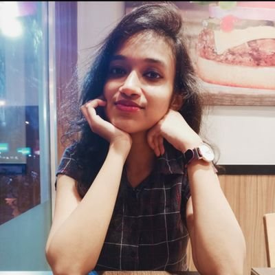 U_nee_tee's profile picture. Writer 🎮