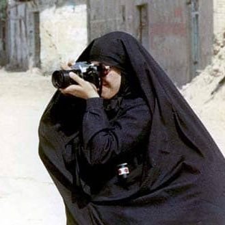 دختری جنوبیـــو پر و جنب و جوشـ/ برای هدفــــــم می جنگمـــــو تسلیم نمی شم...