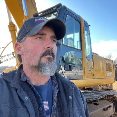 cbar223's profile picture. 