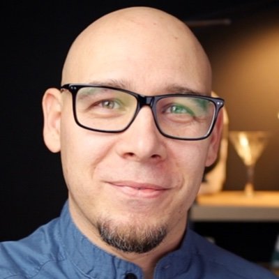 Articulate Storyline developer, multimedia dude and co-host of The eLearning Guys podcast - https://t.co/nPHwmDSWy1.

Learn at  https://t.co/PUhWR9w3Sf