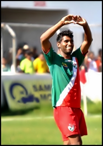 Jogador de  futebol profissional, De salgueiro para o MUNDO ;D
Eu sou do tipo de pessoa que sonha, sem mesmo estar dormindo, Amo o que faço