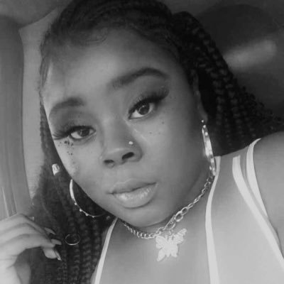 Bisexual🌈💕 In A Relationship 👫🏾💕 04/04/2021 Goal Oriented 🧘🏾♀️🥇 24 years young 🤘🏾