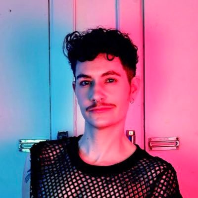 Queer and trans visual artist based out of Tiohti:áke/Montreal