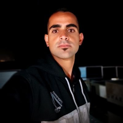 سواء سبيت ولا حبيت رح ضل حبك♥️ 🇵🇸
10k soon Gooo
للدعم استمراري المالي💰📥📥