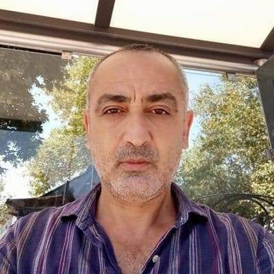 Veyseloy's profile picture. Allah ın dini zayi oluyorken insanlar resulü ün sünnetinden yüz çevirmişken insanı hareket siz bırakan şey hangi dindir hangi ğayırdır Halis Bayancuk hocadan