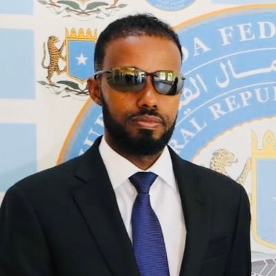 This is the Official Twitter Account of the First Deputy Speaker of Somali Senate @AqalkaSare 🇸🇴. Views are mine. Retweets does not mean endorsement.