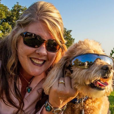 VikkiSmith2's profile picture. 