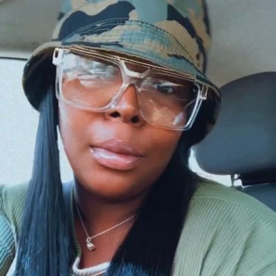 keeakwaaywetter's profile picture. you know keak , I don't need no introduction & shit 🏆💍👑