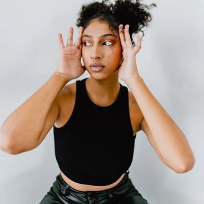 I laugh in serious moments
Occasional mental health blogger 💛
