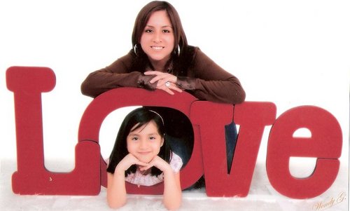 guly2182's profile picture. SOY una mam@ muy feliz! y simplemente vivo y trato q cada dia  sea el mas hermoso!