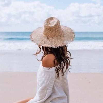 Shellflix's profile picture. 