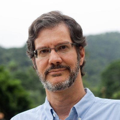 Professor of Economics at PUC-Rio, studying Labor Economics