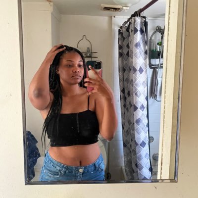 durkbidi's profile picture. 