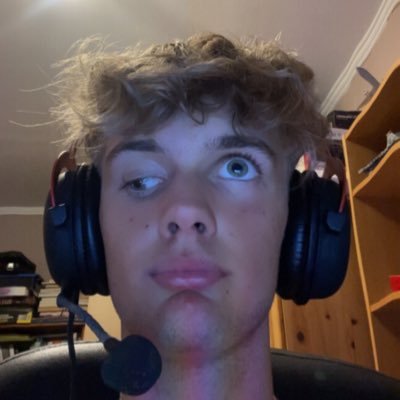 d0m1n1kR6S's profile picture. 🇭🇺 18 2x 🇭🇺 Nationals 🥵Droning for @HariboR6S at @esport_bee 🥵