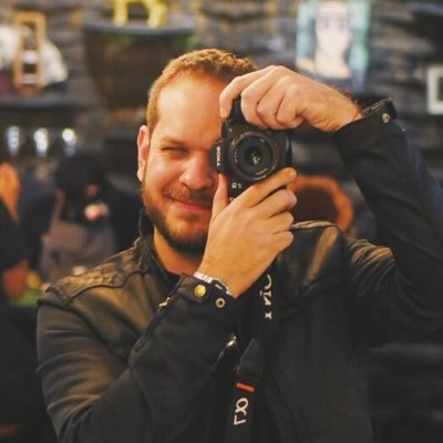 SamueleHurtado's profile picture. La imagen es el formato nativo del pensamiento. Director | Fotógrafo | Productor | Co-founder Smash Creative Agency