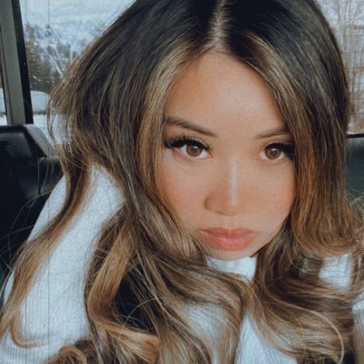 Just a small girl with a huge heart and big dreams! HOUSTON-MANILA • Writer • Singer • Producer • Recording Artist • STAR MUSIC • #ChinaGeronaMusic