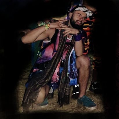 adamrad13's profile picture. Truth seeker // soul surfer🕉                                   
                  
DJ & producer Right Click   --
@rightclickbass